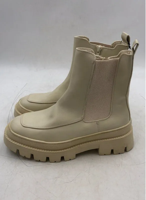 Lane Bryant Women's Off-White Ankle Chelsea Boots - Size 9W