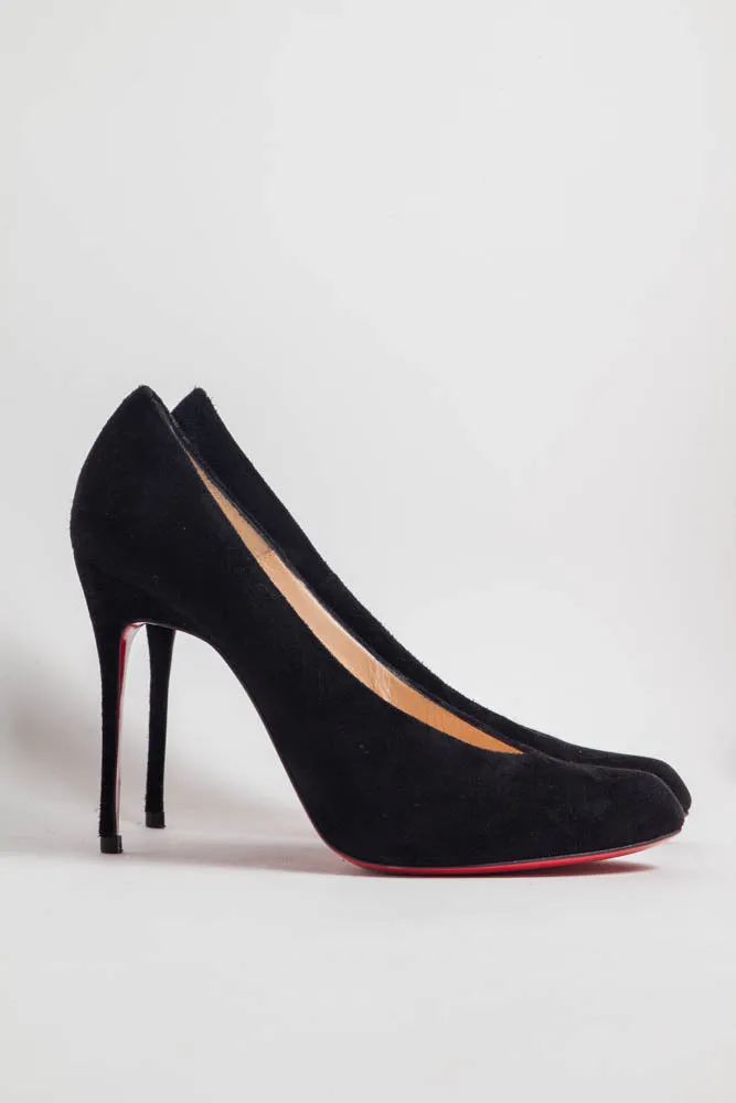 VNECK SUEDE STILETTOS