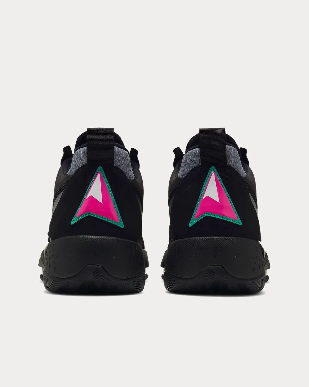 Zoom '92 Black Low Top Sneakers